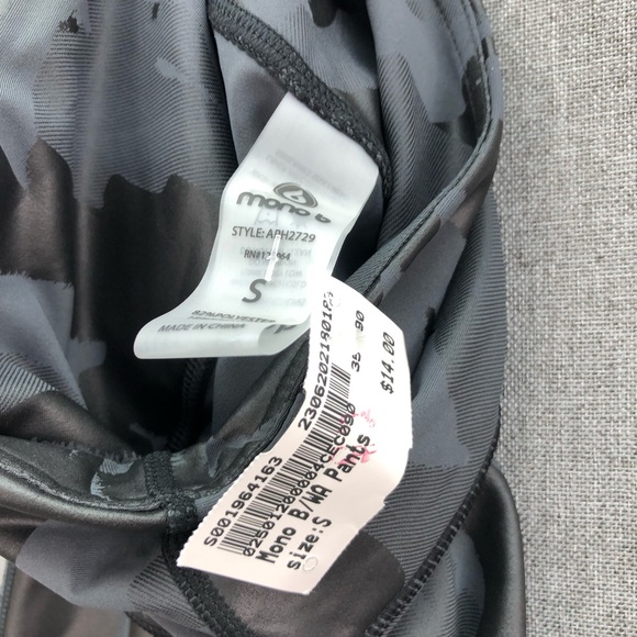 Mono B Camo Holographic Microdot Foil High-waist Leggings Size S - Picture 6 of 12